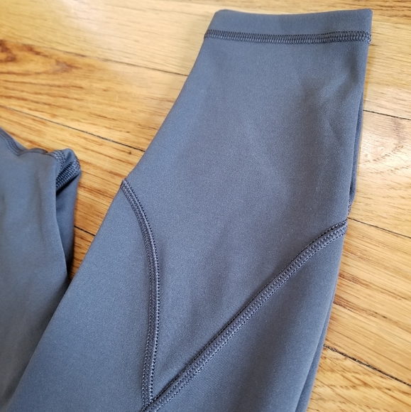 Lululemon In Movement 25 - Picture 8 of 8